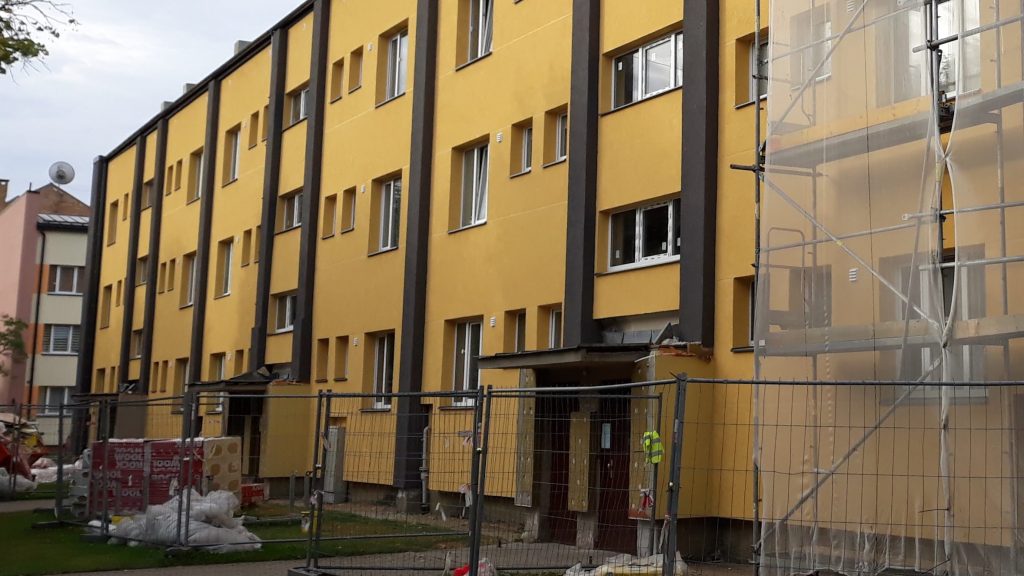 Mājokļu atjaunošana Ādažos turpinās!