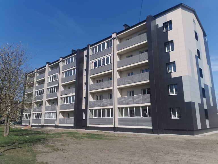 Ēkas atjaunošana, Pirmā ielā 37