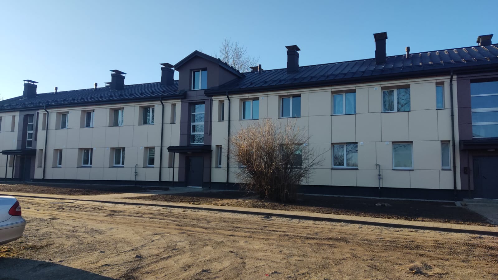 Ēkas atjaunošana, Atpūtas ielā 7, Carnikava